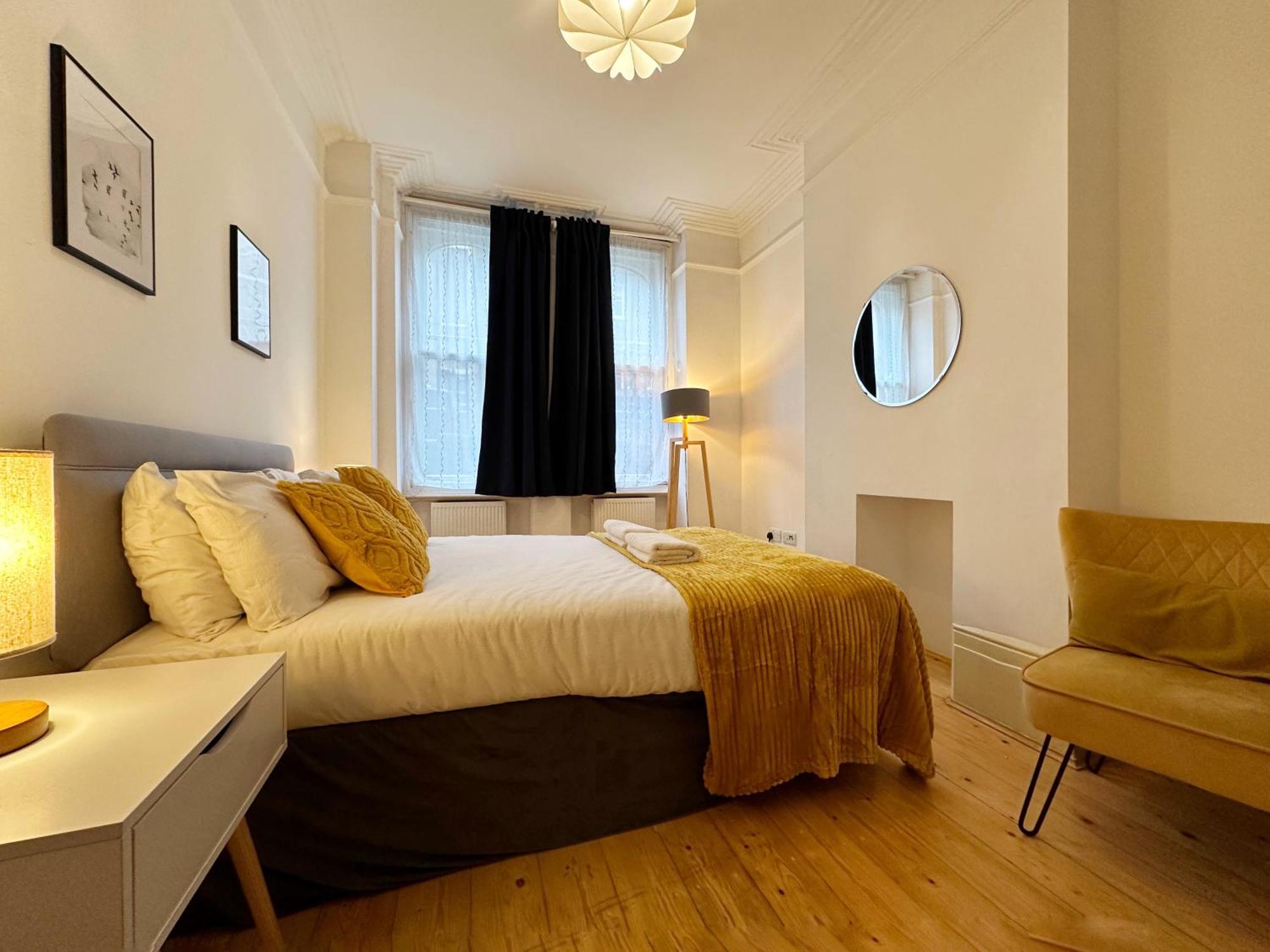 Oliver'S Place In Holborn - 2 Double Beds, 1 Sofa Bed, Great Location Leilighet London Eksteriør bilde